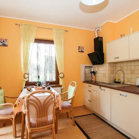Apartment In Mit Grill Und Garten
