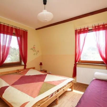 Apartment In Mit Grill Und Garten *