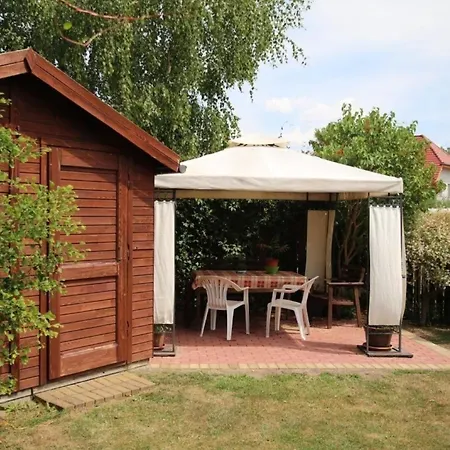 In Mit Grill Und Garten